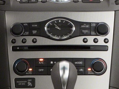 2010 INFINITI G37 X