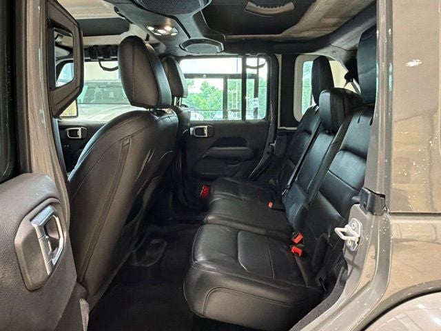 2022 Jeep Wrangler Unlimited Sahara Altitude