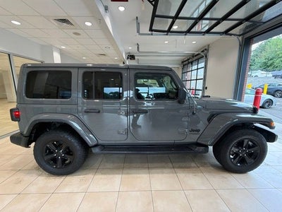 2022 Jeep Wrangler Unlimited Sahara Altitude