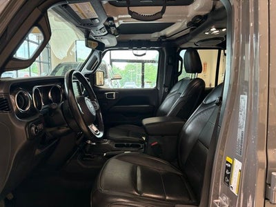 2022 Jeep Wrangler Unlimited Sahara Altitude