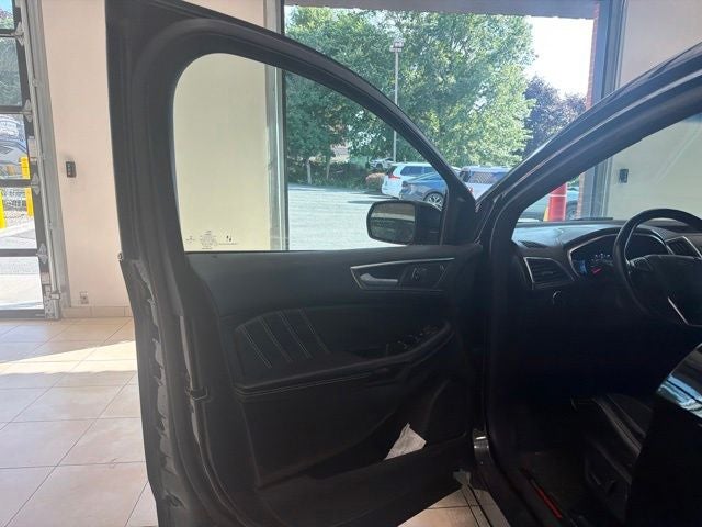 2020 Ford Edge ST
