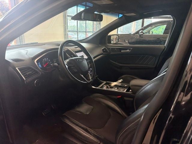 2020 Ford Edge ST