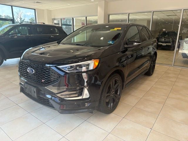 2020 Ford Edge ST