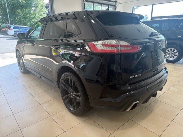 2020 Ford Edge ST