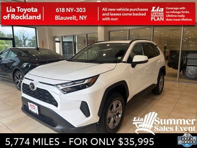 2025 Toyota RAV4 XLE