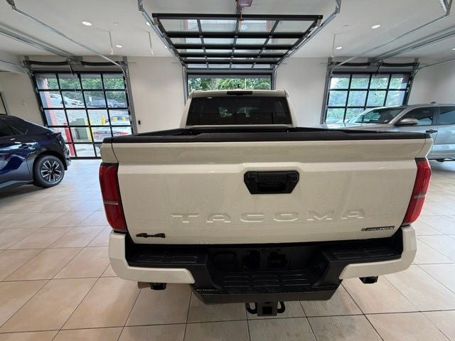 2026 Toyota Tacoma Hybrid TRD Off Road