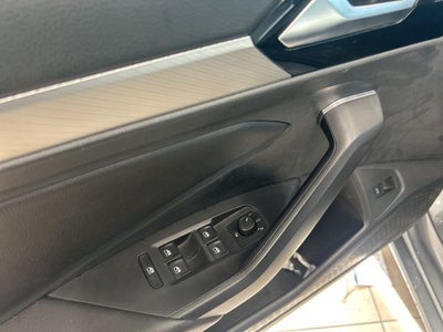 2019 Volkswagen Jetta R-Line