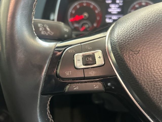 2019 Volkswagen Jetta R-Line