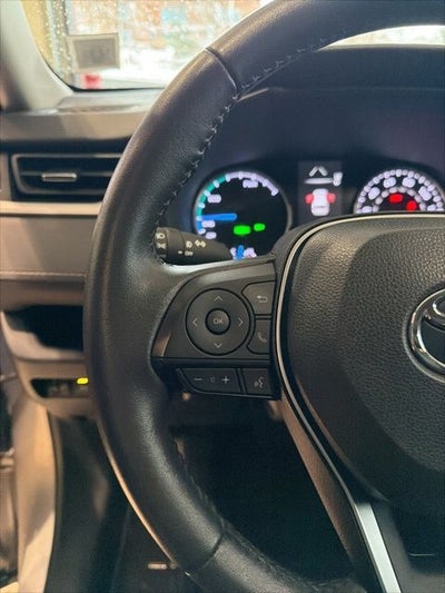 2022 Toyota RAV4 Hybrid XLE Premium