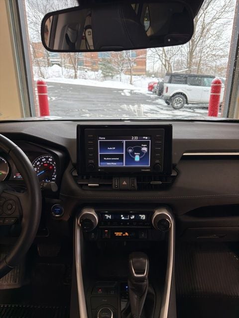 2022 Toyota RAV4 Hybrid XLE Premium