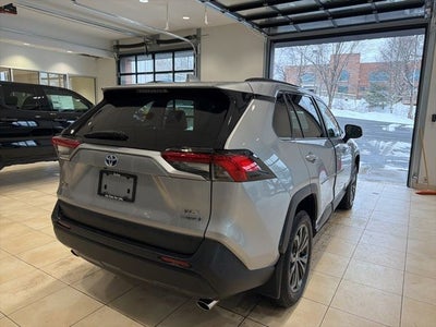 2022 Toyota RAV4 Hybrid XLE Premium