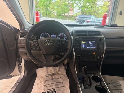 2016 Toyota Camry LE