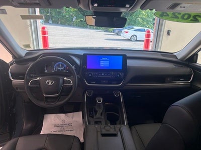 2024 Toyota Grand Highlander XLE