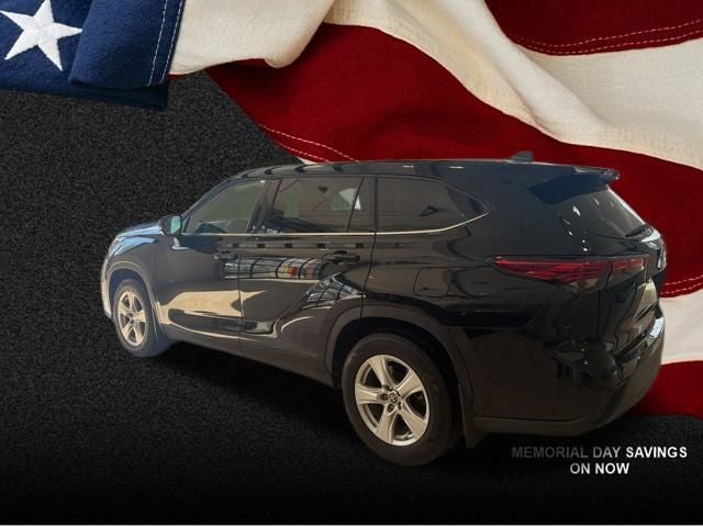 2022 Toyota Highlander LE