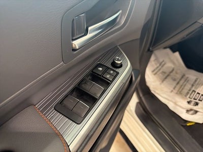 2021 Toyota Sienna XSE 7 Passenger