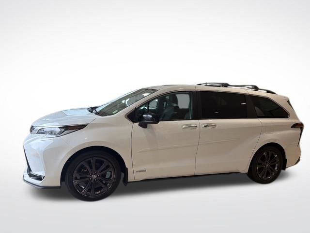 2021 Toyota Sienna XSE 7 Passenger