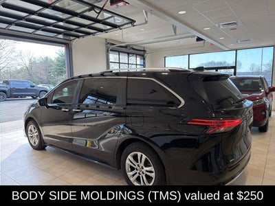 2023 Toyota Sienna Platinum 7 Passenger