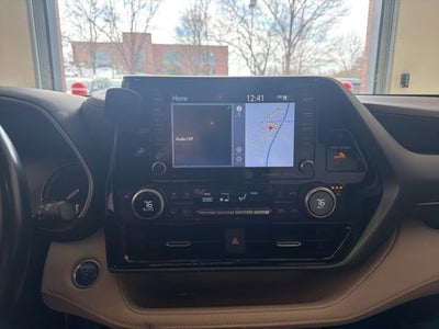 2021 Toyota Highlander Hybrid XLE