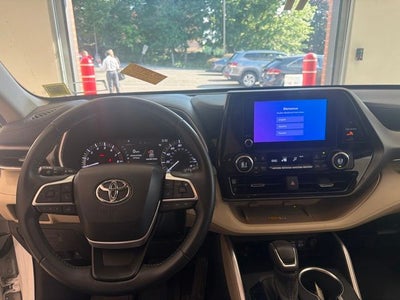2023 Toyota Highlander XLE