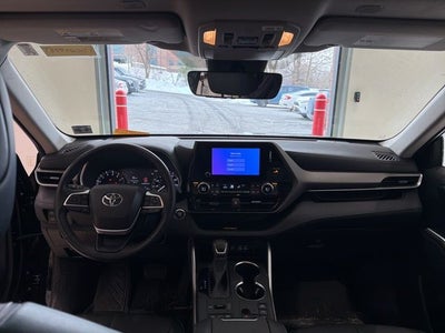 2023 Toyota Highlander L