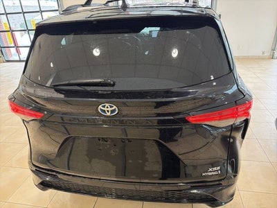 2022 Toyota Sienna XSE 7 Passenger