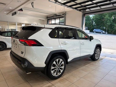 2019 Toyota RAV4 XLE Premium