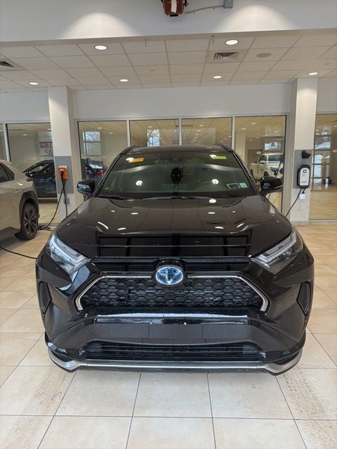 2023 Toyota RAV4 Prime SE