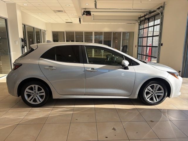 2020 Toyota Corolla Hatchback SE