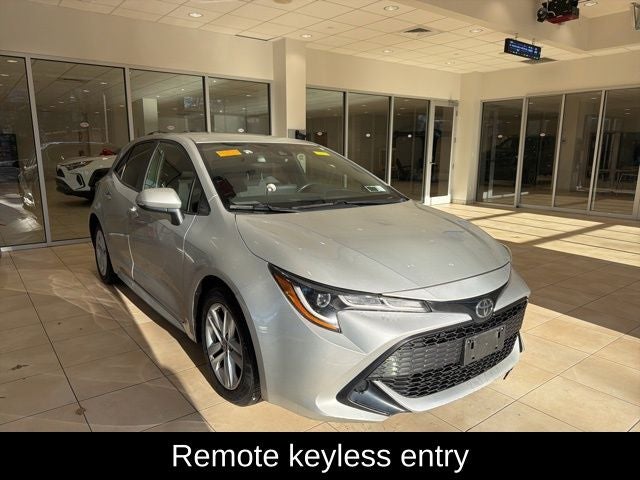 2020 Toyota Corolla Hatchback SE