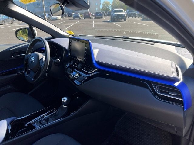2021 Toyota C-HR XLE
