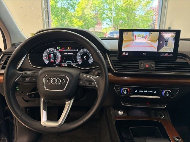 2022 Audi Q5 45 S line Premium quattro