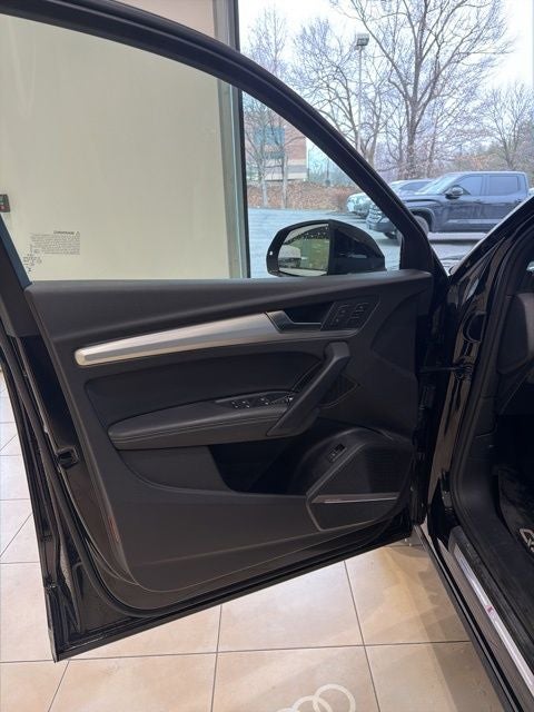2024 Audi Q5 45 S line Prestige quattro