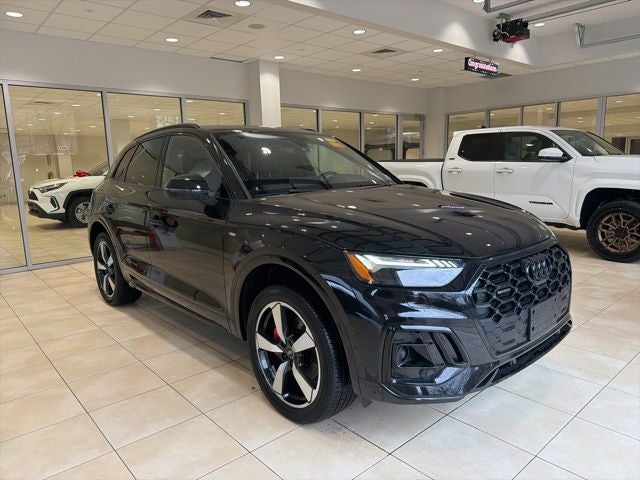 2024 Audi Q5 45 S line Prestige quattro
