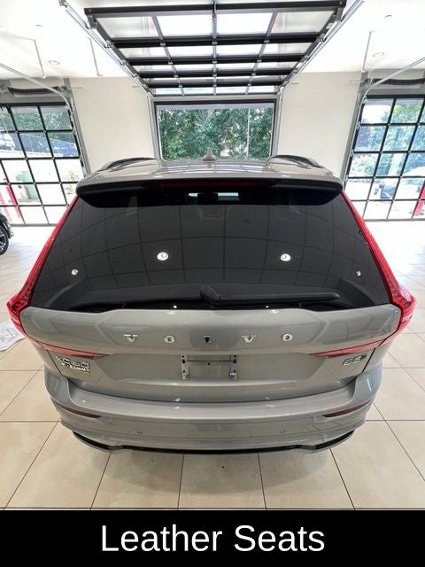 2025 Volvo XC60 B5 Plus