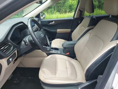 2020 Ford Escape Base