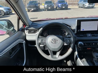 2023 Toyota RAV4 LE