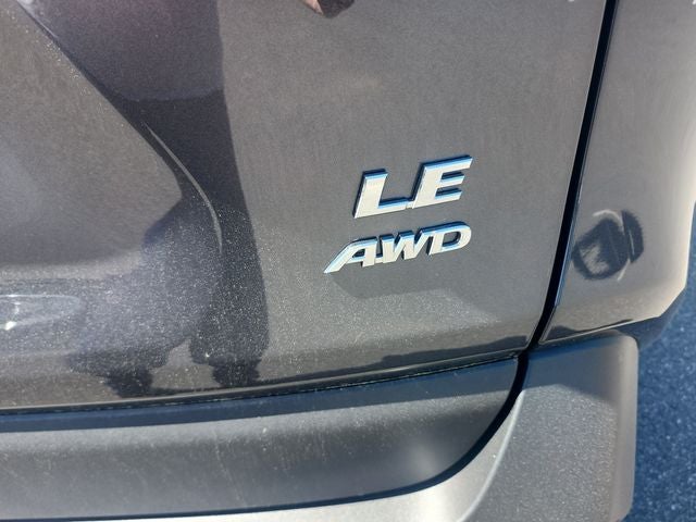 2025 Toyota RAV4 LE