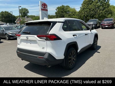 2022 Toyota RAV4 LE