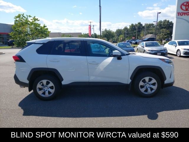 2023 Toyota RAV4 LE