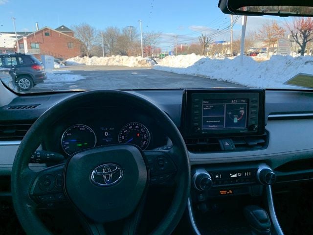 2021 Toyota RAV4 Hybrid XLE