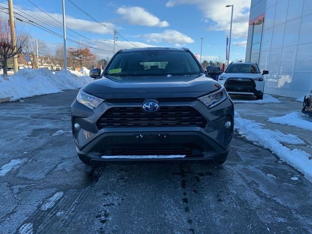 2021 Toyota RAV4 Hybrid XLE