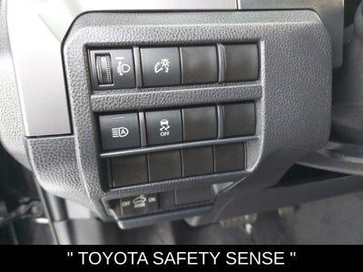 2025 Toyota Tacoma SR5