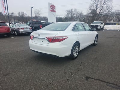 2017 Toyota Camry LE