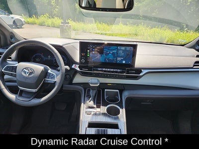 2025 Toyota Sienna XSE 7 Passenger