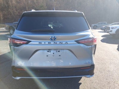 2024 Toyota Sienna XSE 7 Passenger