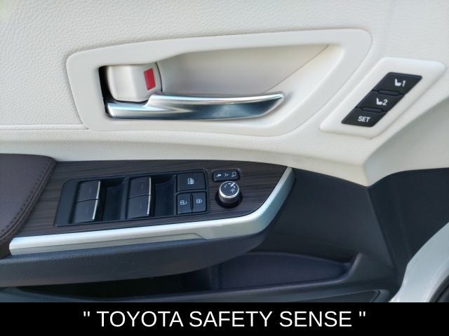 2022 Toyota Sienna Platinum 7 Passenger