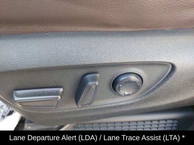 2022 Toyota Sienna Platinum 7 Passenger