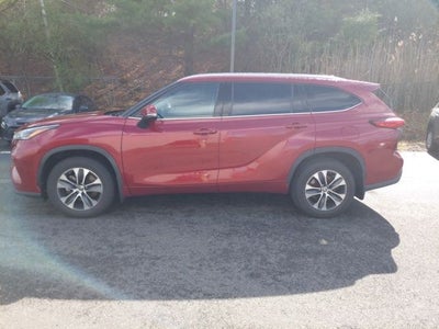 2021 Toyota Highlander XLE