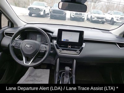 2023 Toyota Corolla Cross LE