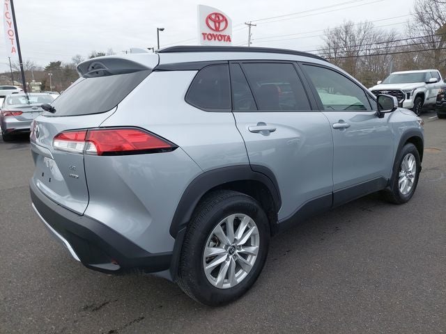 2023 Toyota Corolla Cross LE